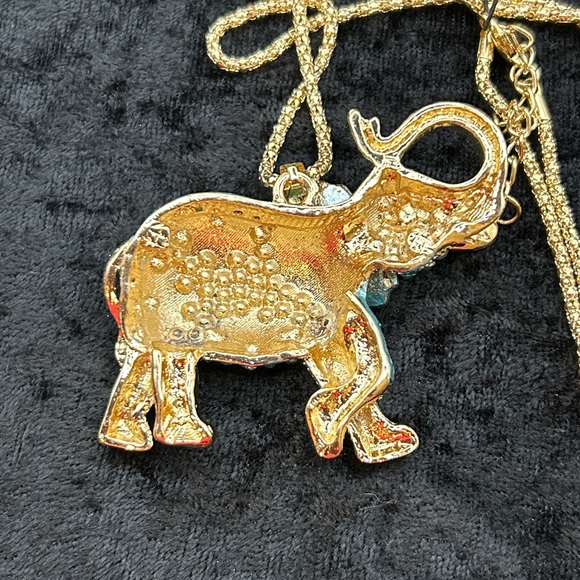 Betsey Johnson Turquoise Elephant Pendant Necklace - Picture 5 of 5